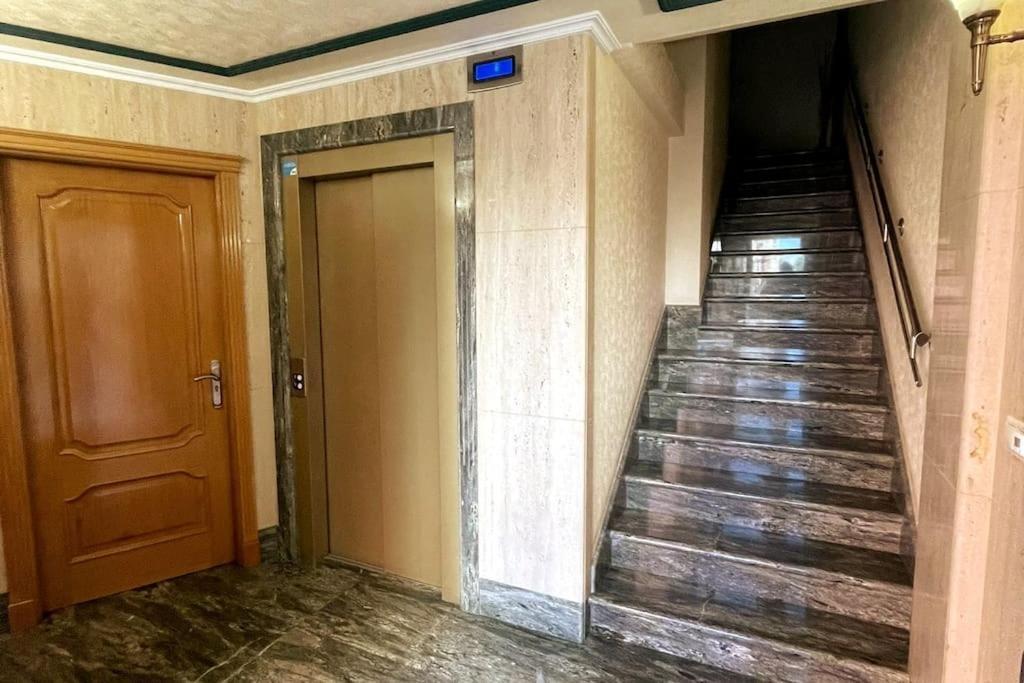 Апартаменти Apartamento Coruna 400 Metros De La Playa А-Корунья Екстер'єр фото