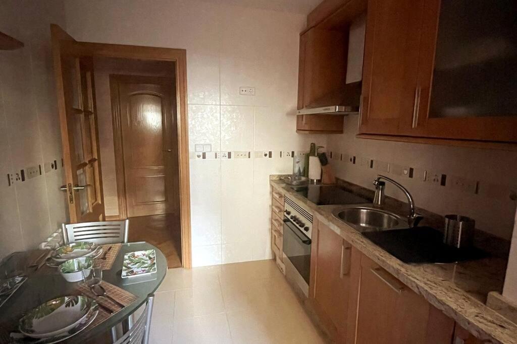 Апартаменти Apartamento Coruna 400 Metros De La Playa А-Корунья Екстер'єр фото