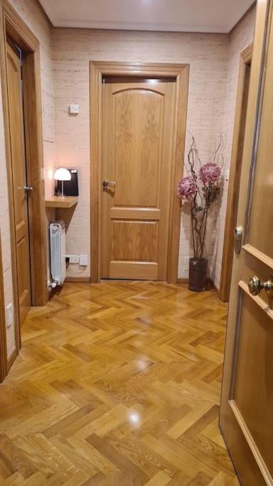 Апартаменти Apartamento Coruna 400 Metros De La Playa А-Корунья Екстер'єр фото